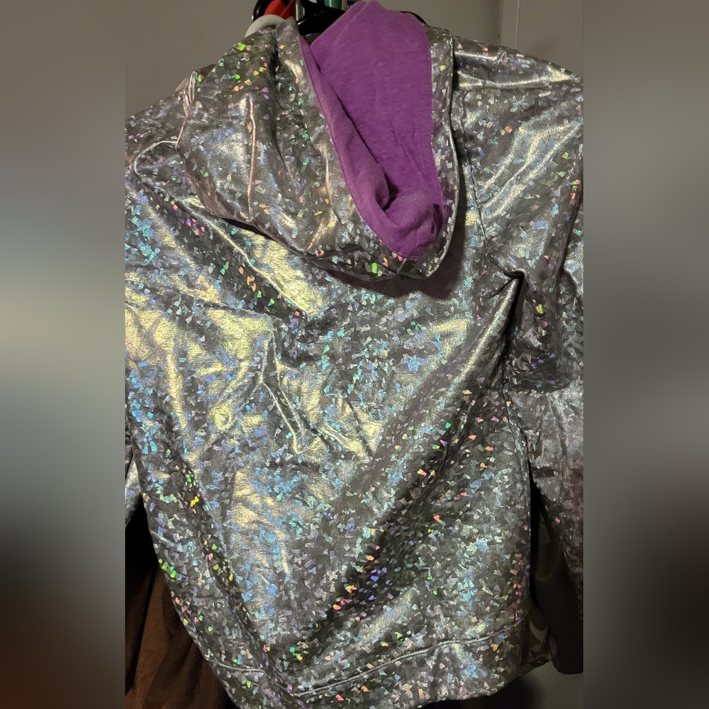 Jacket Big Girl's Sz L (10/12) Zippered Shiny Sparkly Silver w/ Lavendar Accents - Picture 2 of 3